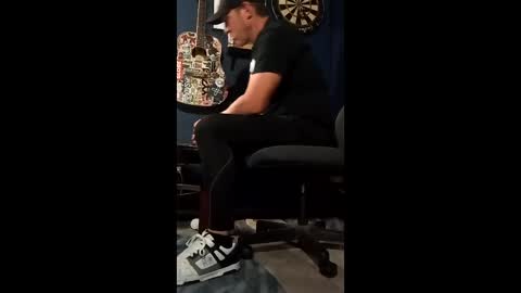 Snapshot of hecatoncheires187420 chatting on December 19, 2025, 10:39 pm hecatoncheires187420 online show from December 19, 2025, 10:39 pm