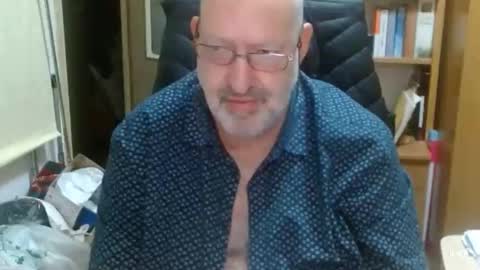 Snapshot of hechizodeluz chatting on September 9, 2025, 10:42 pm Hechizo online show from September 9, 2025, 10:42 pm