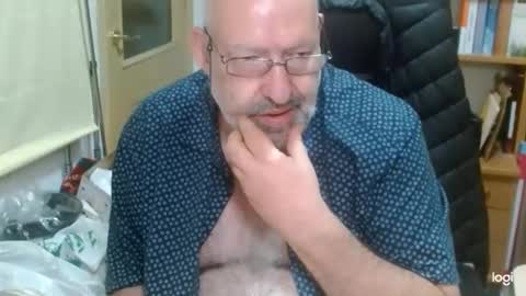 Snapshot of hechizodeluz chatting on September 13, 2025, 11:48 pm Hechizo online show from September 13, 2025, 11:48 pm