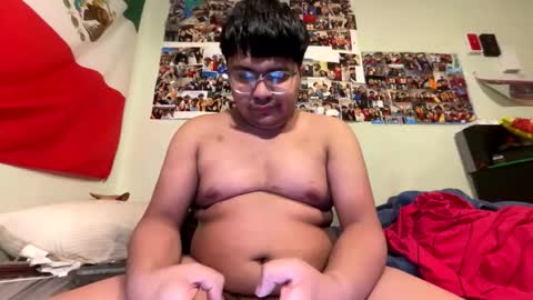 Snapshot of hectorsexyboy932374 chatting on January 6, 2026, 8:40 am Hector online show from January 6, 2026, 8:40 am