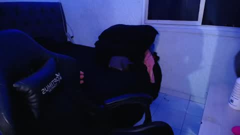 Snapshot of heetsah chatting on December 27, 2024, 10:59 pm Hetsah online show from December 27, 2024, 10:59 pm