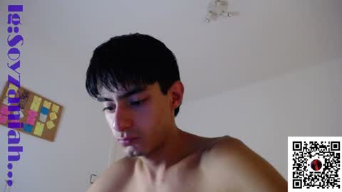 hefestion_ online show from July 6, 2026, 6:54 pm