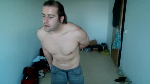 hei_69 online show from November 15, 2025, 2:24 pm