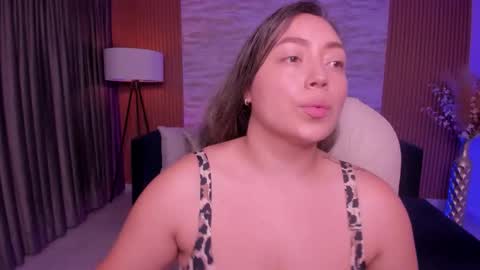 Heidy online show from December 3, 2025, 3:14 am