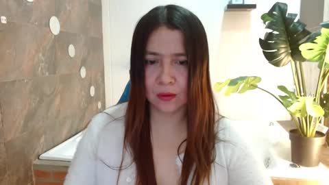 Snapshot of heidy_wells chatting on April 16, 2026, 12:50 pm Heidy online show from April 16, 2026, 12:50 pm