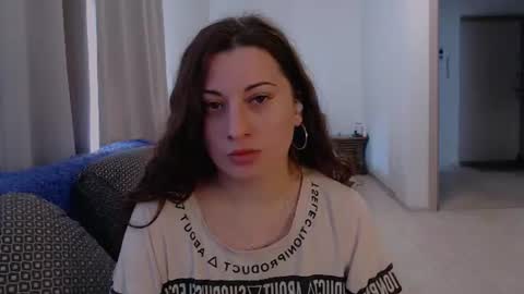 Snapshot of helen_adams_ chatting on July 7, 2026, 6:05 am helen_adams_ online show from July 7, 2026, 6:05 am
