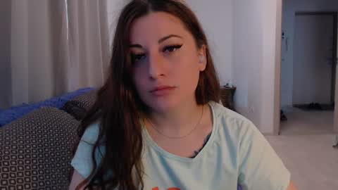 Snapshot of helen_adams_ chatting on July 20, 2026, 5:33 am helen_adams_ online show from July 20, 2026, 5:33 am