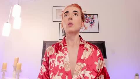 Helen  online show from January 11, 2025, 1:43 pm