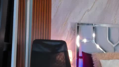 Snapshot of helena_santos01 chatting on July 11, 2026, 10:40 am Helena Santos online show from July 11, 2026, 10:40 am