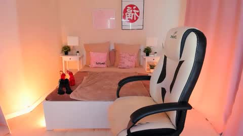 Helena online show from October 16, 2025, 8:37 am