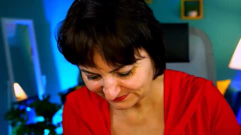 helenbeler online show from November 6, 2025, 6:03 am