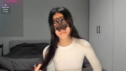 Hi I am Helen online show from June 30, 2026, 2:12 am