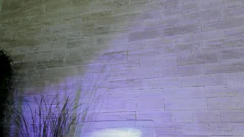 Snapshot of helenceccile chatting on April 15, 2026, 5:14 am Helen online show from April 15, 2026, 5:14 am