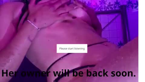 Snapshot of helenjoness_ chatting on October 8, 2025, 11:19 am online show from October 8, 2025, 11:19 am