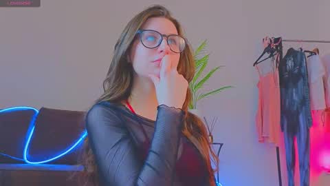   online show from March 3, 2025, 9:11 am