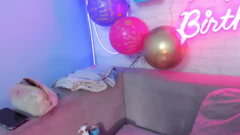 Snapshot of helenn_monroy1 chatting on January 6, 2025, 11:40 am online show from January 6, 2025, 11:40 am