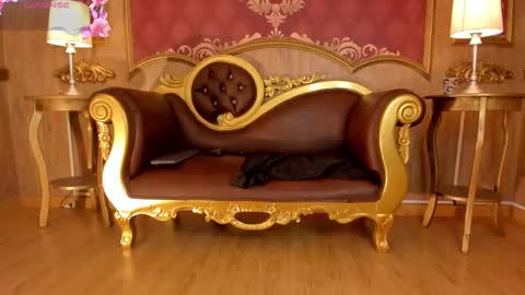 Helen or Hells online show from October 27, 2025, 12:42 pm