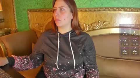 Snapshot of helenstanfordd chatting on March 25, 2026, 11:16 am Helen or Hells online show from March 25, 2026, 11:16 am