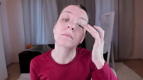 Snapshot of helentasty_ chatting on October 25, 2025, 2:41 am Helen online show from October 25, 2025, 2:41 am