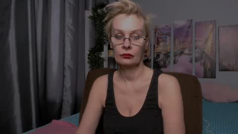 Helga online show from April 23, 2026, 4:31 pm