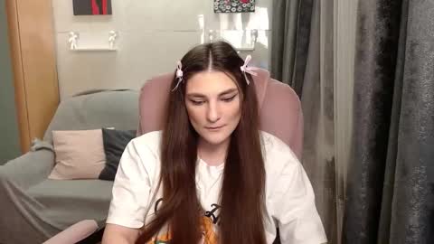 helgamun online show from November 22, 2025, 11:42 am