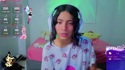 Helia Transfem and Amy online show from February 3, 2026, 6:40 am