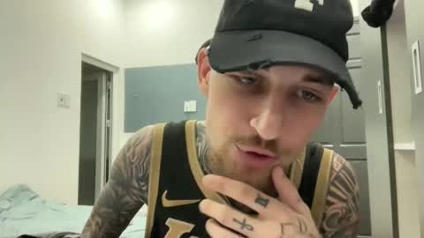 Snapshot of hellacozy chatting on November 2, 2025, 5:59 pm hellacozy online show from November 2, 2025, 5:59 pm