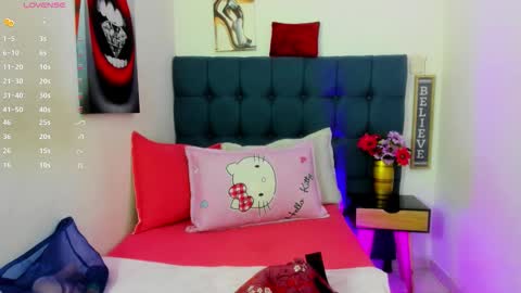 hellen_starx online show from November 22, 2025, 1:21 pm