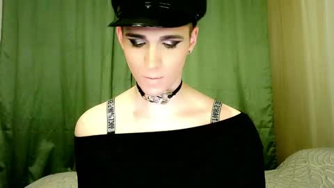 Helen Spellman online show from February 25, 2025, 11:55 pm