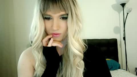 Helen Spellman online show from March 5, 2025, 9:05 am