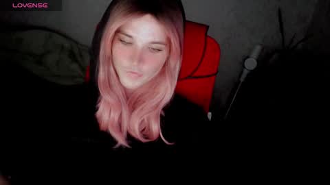 Helen Spellman online show from September 16, 2025, 4:52 pm