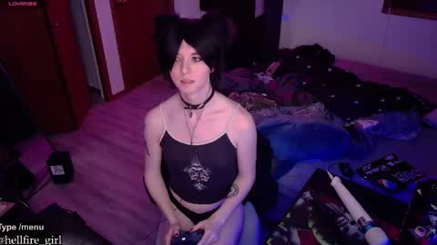 Hayley online show from February 28, 2026, 3:29 am