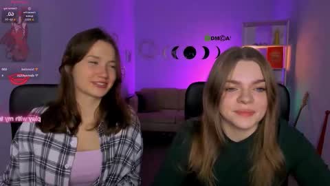 Snapshot of helli_belli chatting on December 22, 2025, 8:17 pm Helli online show from December 22, 2025, 8:17 pm