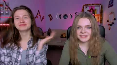 Snapshot of helli_belli chatting on January 8, 2026, 8:22 pm Helli online show from January 8, 2026, 8:22 pm