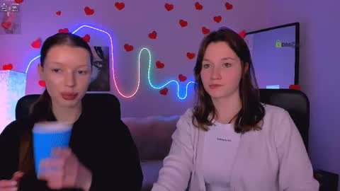 Snapshot of helli_belli chatting on February 24, 2026, 9:46 pm Helli online show from February 24, 2026, 9:46 pm