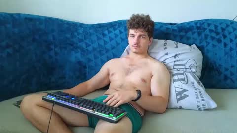 Snapshot of hellish_sugar chatting on September 16, 2025, 7:42 am Remy online show from September 16, 2025, 7:42 am