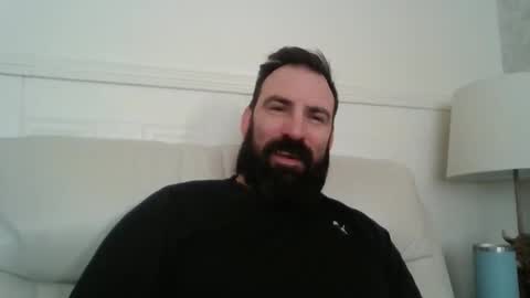 hellobunbunx0 online show from April 5, 2026, 9:17 am