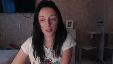 Snapshot of hellokittykaty chatting on January 22, 2025, 7:25 am Victory online show from January 22, 2025, 7:25 am