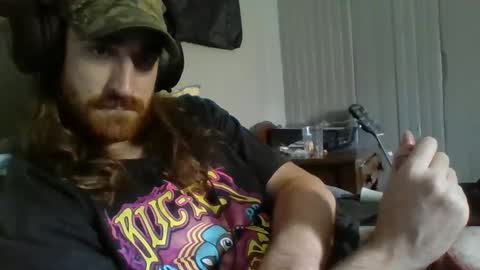longhairbeardedguy online show from September 15, 2025, 9:04 pm