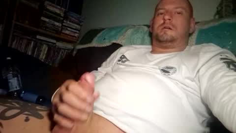 Snapshot of helpmecumhard4uxxx chatting on March 22, 2026, 5:05 pm helpmecumhard4uxxx online show from March 22, 2026, 5:05 pm