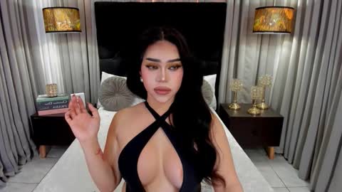 HENNESSY online show from November 11, 2025, 11:38 pm