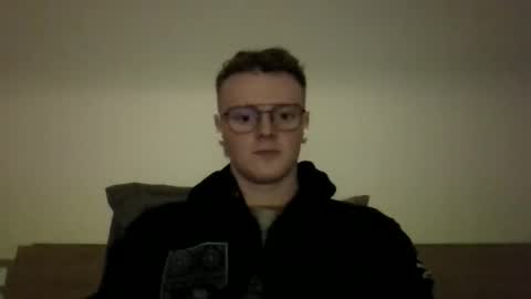 Snapshot of henrietje chatting on February 1, 2026, 8:07 pm henrietje online show from February 1, 2026, 8:07 pm