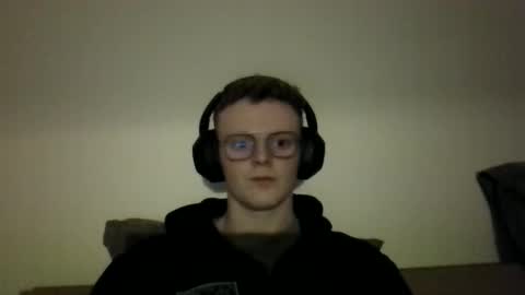 Snapshot of henrietje chatting on February 5, 2026, 8:02 pm henrietje online show from February 5, 2026, 8:02 pm