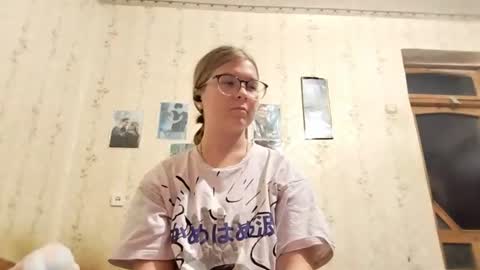 Leila online show from July 12, 2026, 9:06 pm