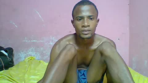 Snapshot of henriotflavien20 chatting on December 8, 2024, 4:18 pm Adrian Honey online show from December 8, 2024, 4:18 pm