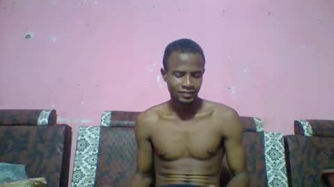 Snapshot of henriotflavien20 chatting on December 20, 2024, 5:57 am Adrian Honey online show from December 20, 2024, 5:57 am