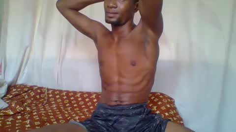 Snapshot of henriotflavien20 chatting on December 22, 2024, 3:11 pm Adrian Honey online show from December 22, 2024, 3:11 pm