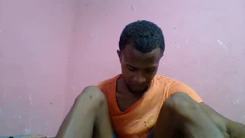 Snapshot of henriotflavien20 chatting on December 26, 2024, 11:32 am Adrian Honey online show from December 26, 2024, 11:32 am