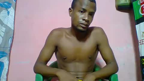 Snapshot of henriotflavien20 chatting on March 7, 2025, 2:04 am Adrian Honey online show from March 7, 2025, 2:04 am