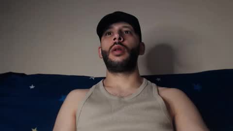 Snapshot of henryaxe chatting on September 9, 2025, 1:05 am HenryAxe online show from September 9, 2025, 1:05 am